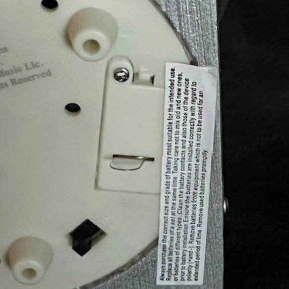 Pottery Barn Harry Potter Golden Snitch Lit Snow Globe - Picture 6 of 6